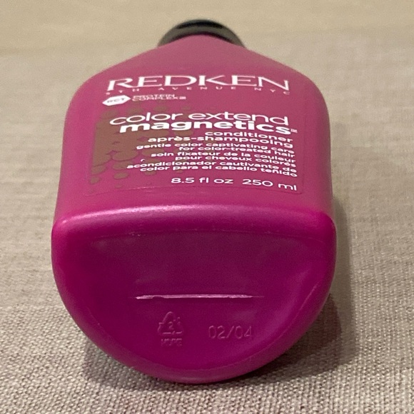 Lot of 2 Redken Color Extend Magnetics Conditioner 8.5 oz - Picture 10 of 12